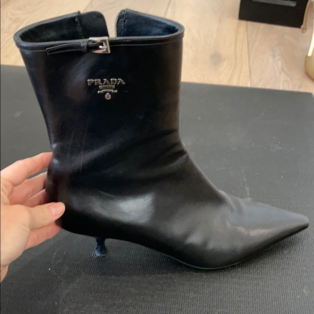 Prada size 38 black kitten heel booties